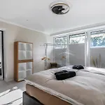 Deluxe Apartment *
